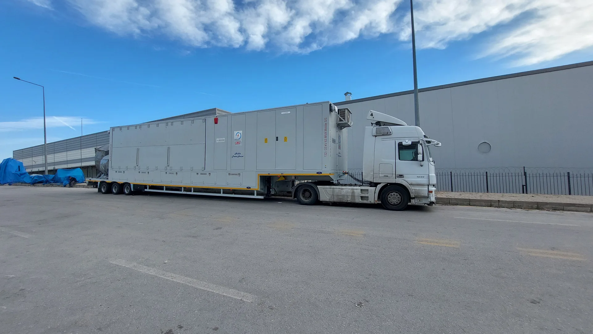LMZ HV/MV mobile substation enclosed equipment module on a road trailer