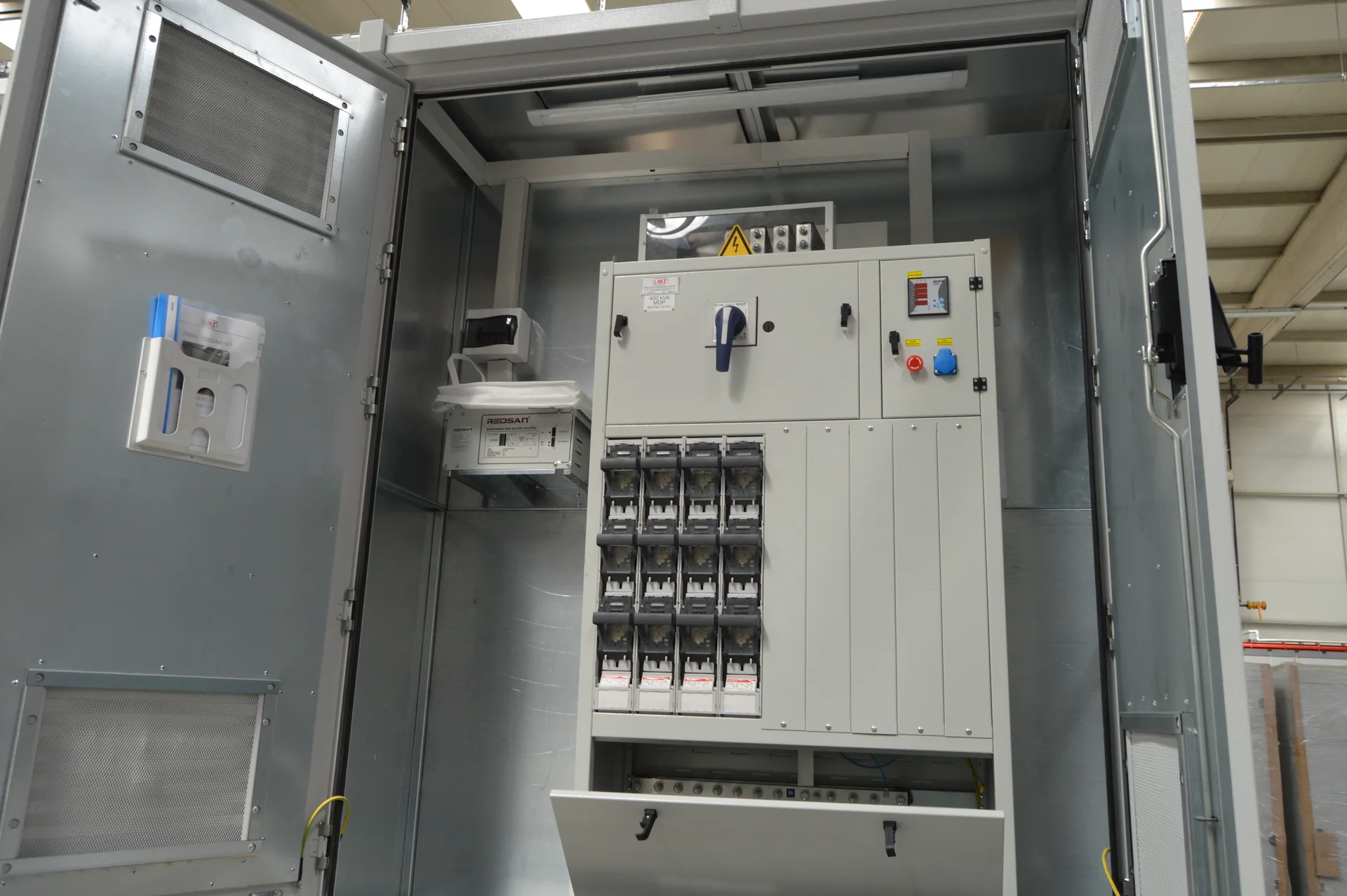LV distribution and control board inside the LMZ MV/LV mobile substation